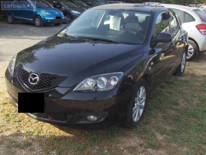 MAZDA 3 Lazio