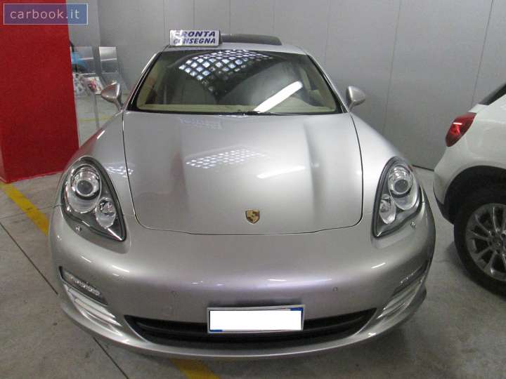 PORSCHE PANAMERA Lazio