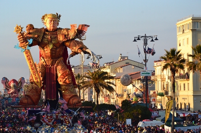 CARNEVALE DI VIAREGGIO VIAREGGIO